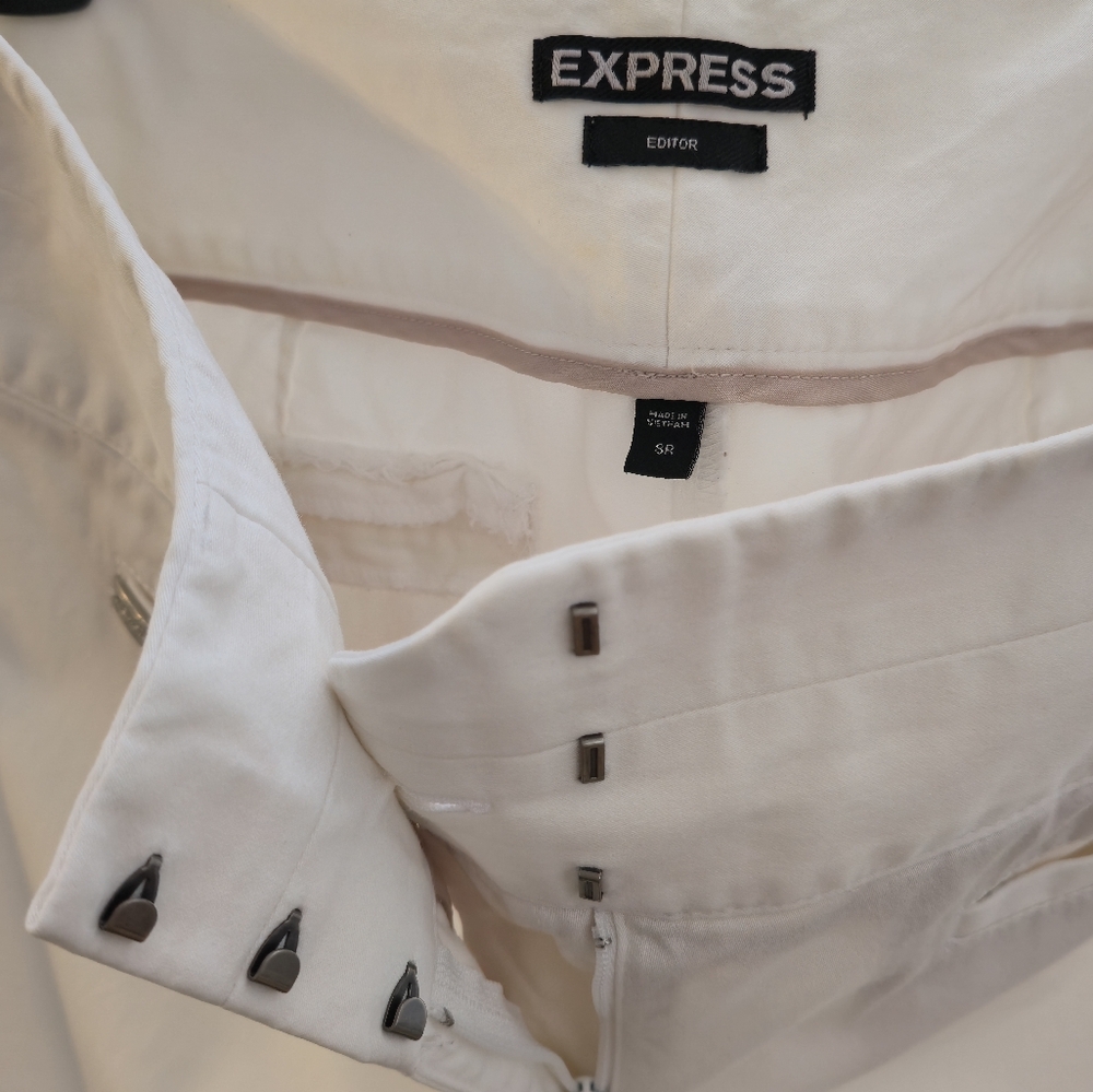 White Vintage Express Editor Dress Pants with Elegant Design